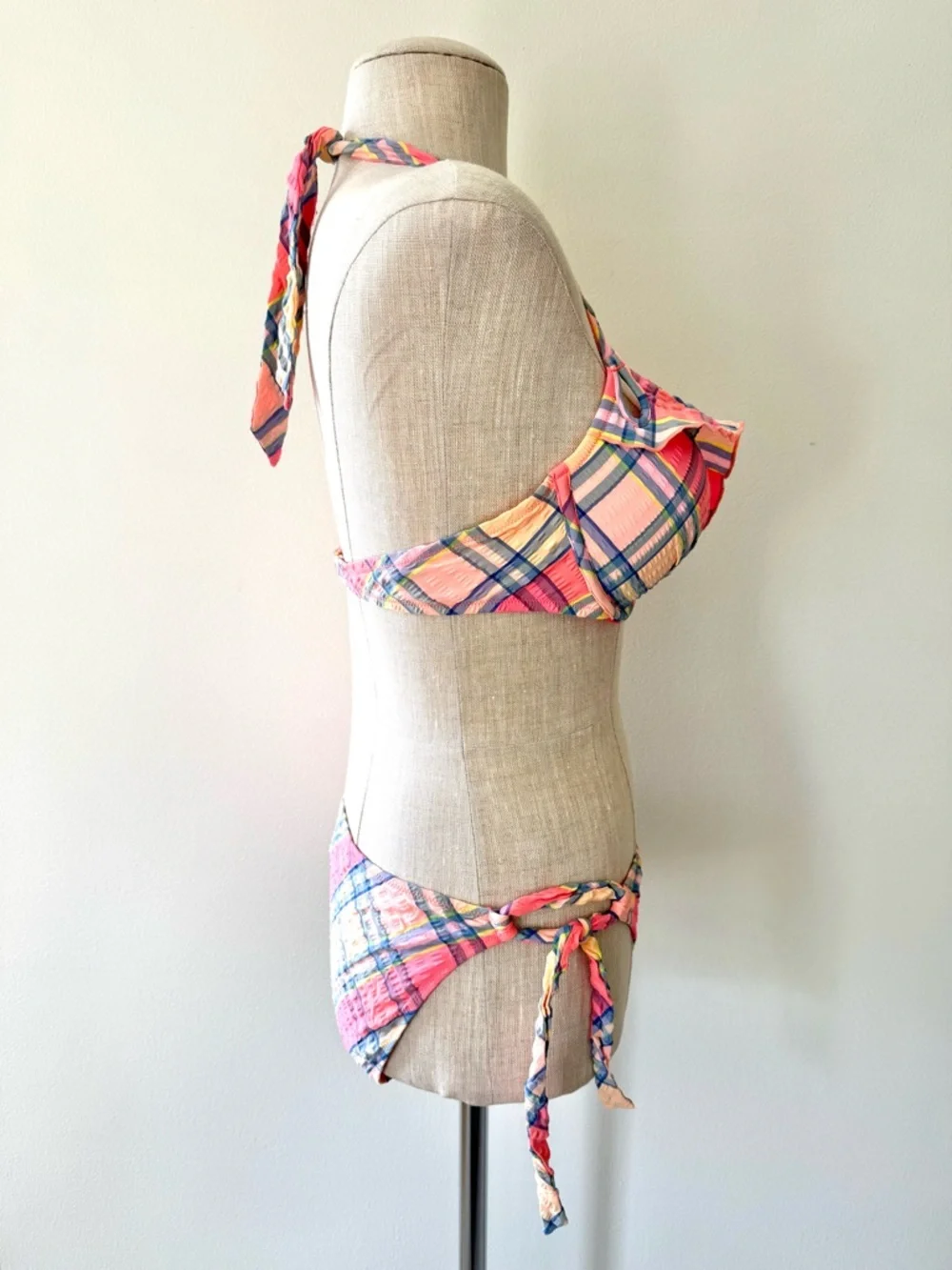 Victoria's Secret Seersucker Ruffled Push Up Bikini Set Plaid Pink Blue 36C LG - Picture 5 of 9